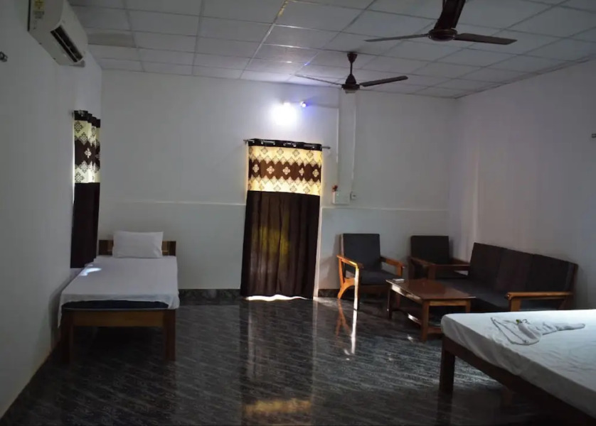 Falcon Jungle Resort