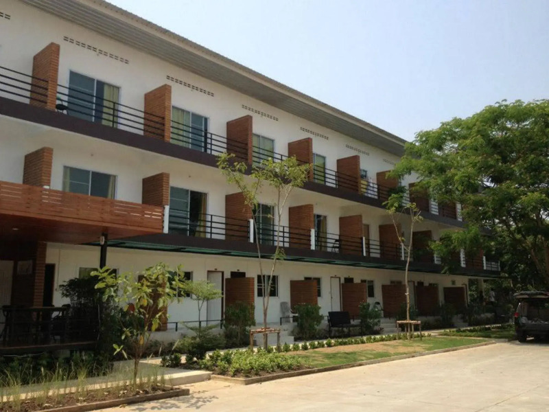 Baansakulpetch Hotel