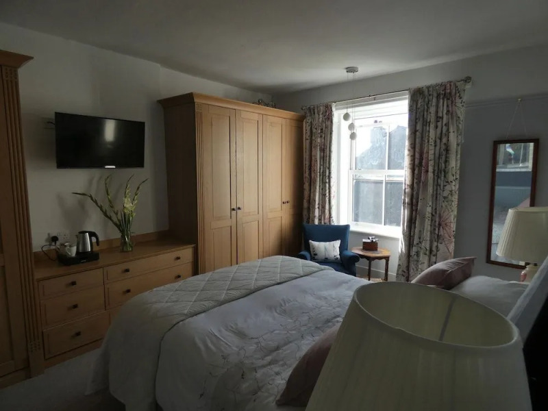 Kentwood Guest House