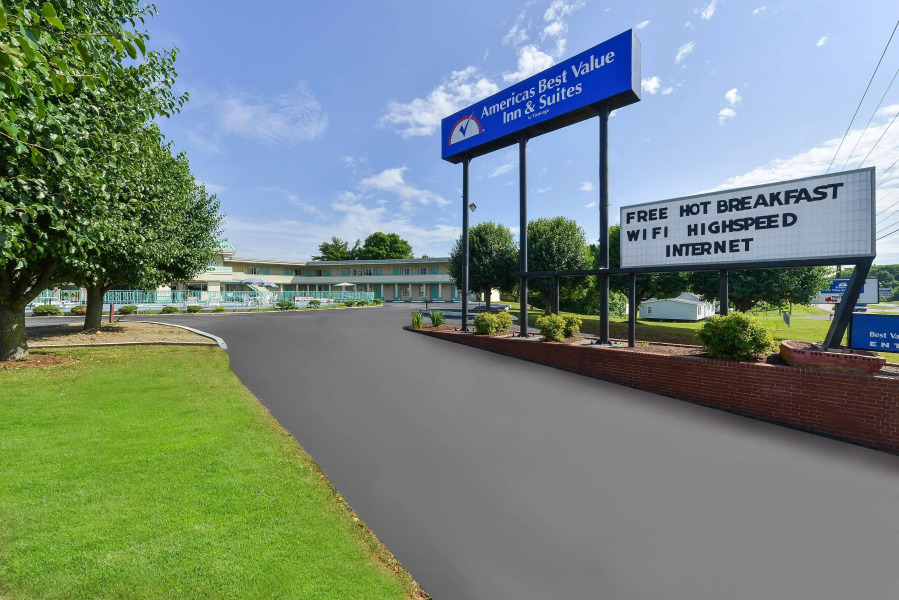 Americas Best Value Inn & Suites South Boston