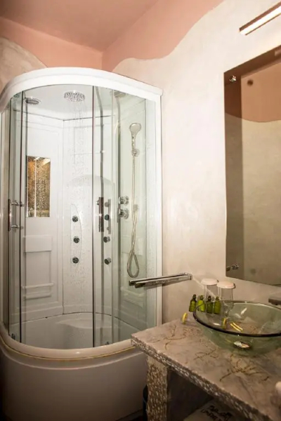Limeni Inn - Boutique Hotel