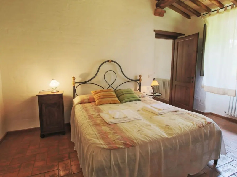 Farmhouse in Proceno With Panoramic Pool