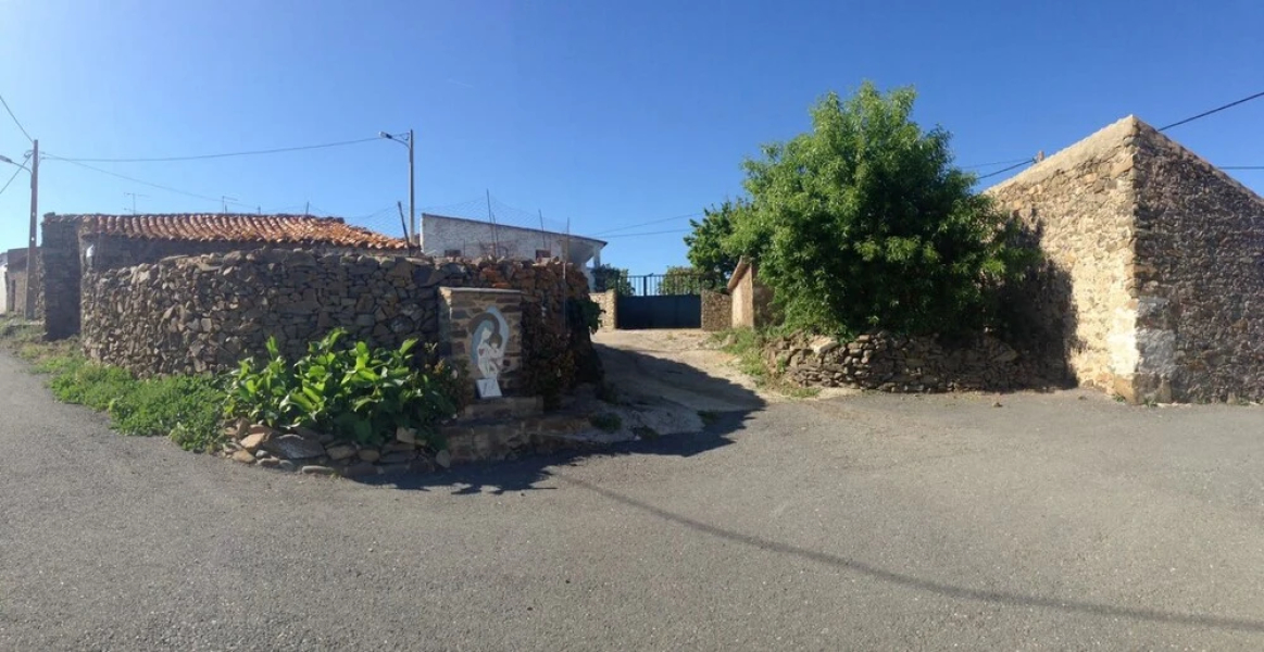 House With 2 Bedrooms in Farelos, With Wonderful Mountain View, Enclos