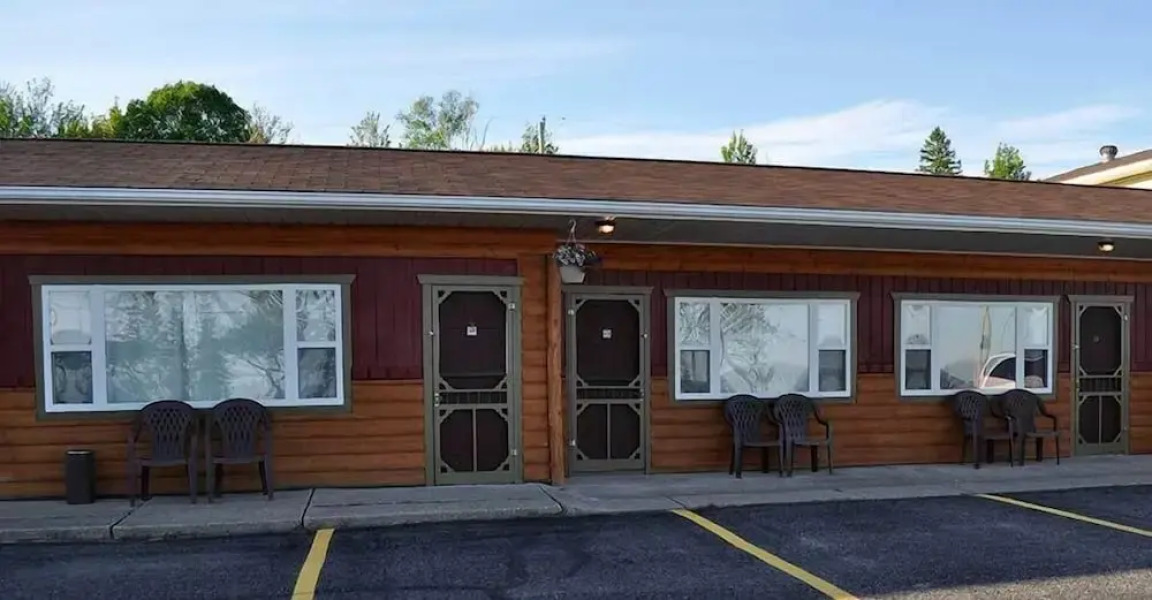 The Voyageurs' Lodge