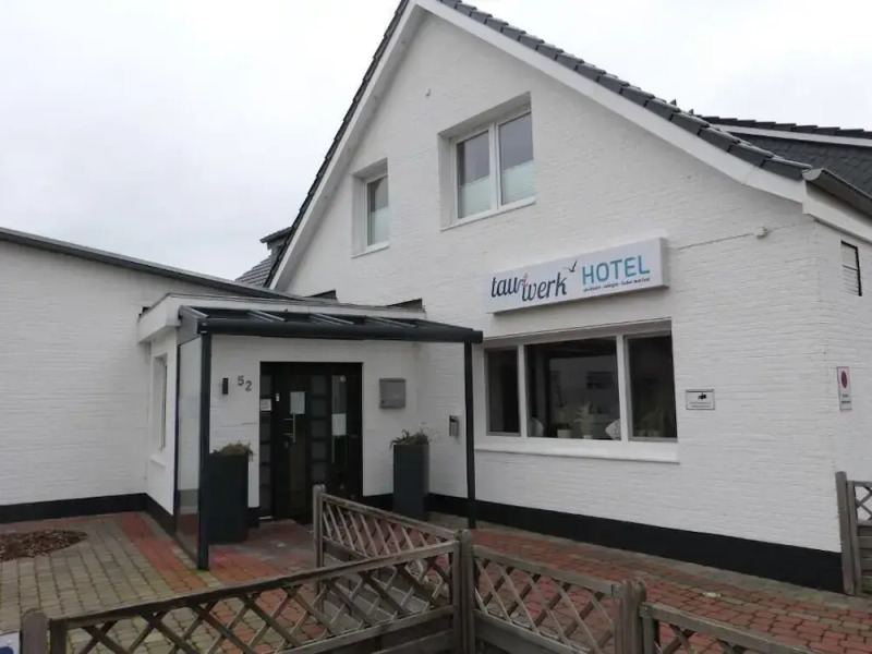 Tauwerk Hotel
