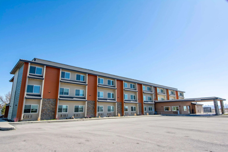 Comfort Inn Battle Mountain - Midway Between Elko and Winnemucca