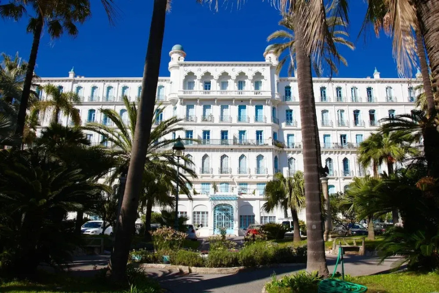 L'Orient Palace 3 Apartment