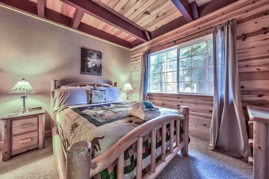 The Snow Shoe Inn by RedAwning