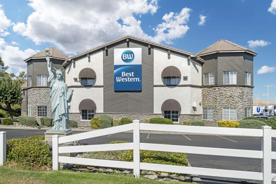 Best Western Liberty Inn
