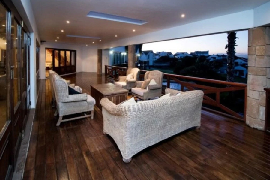 Magnificent Homestead