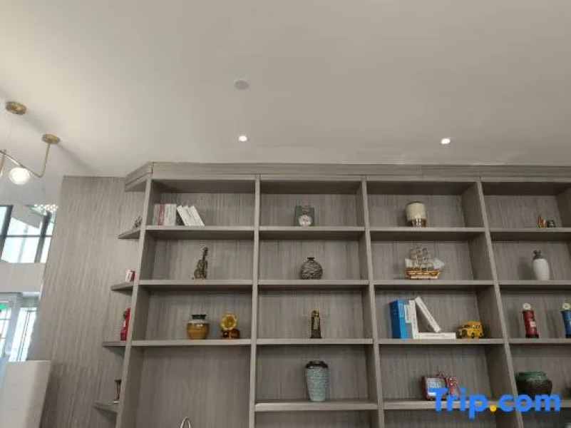 MEHOOD LESTIE Hotel (Altay Wanghu Square)