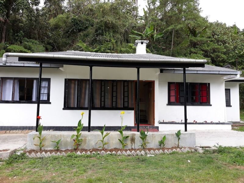 Farm Guest House - Hostel