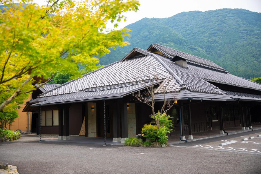 Yufuin Baien Garden Resort