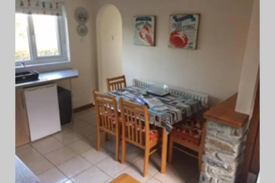 Thyme cottage with hot tub hire and parking Padstow Cornwall SATURDAY CHANGE 7 DAY STAYS ONLY