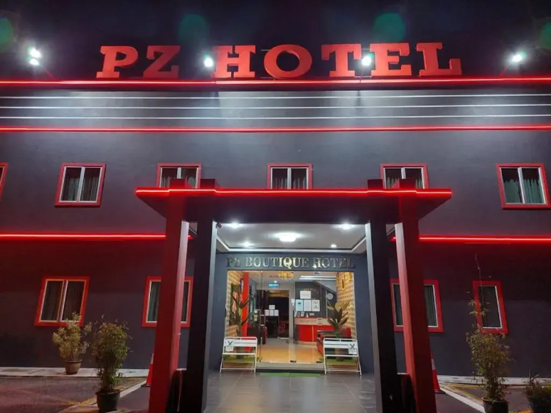 Pz Hotel