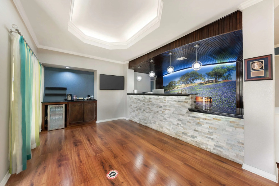 Best Western Post Oak Inn