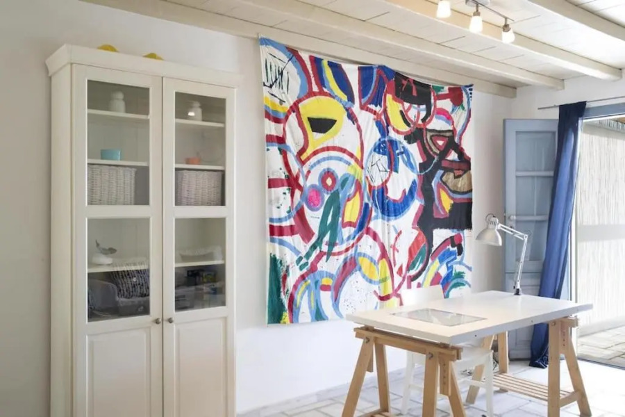 Beachfront 2br apartment - Free parking