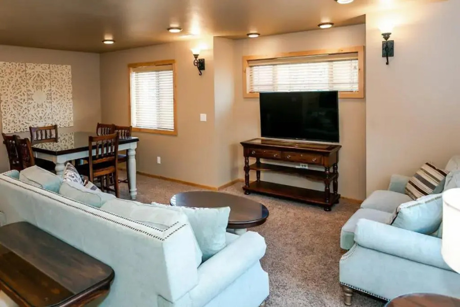 The Raspberry Garden