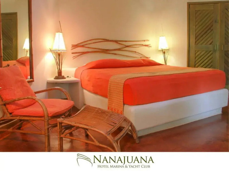 Nana Juana Hotel & Marina
