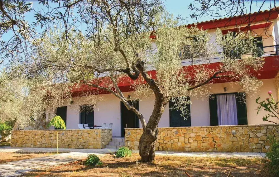 Beautiful Apartment in Nafplion With 3 Bedrooms