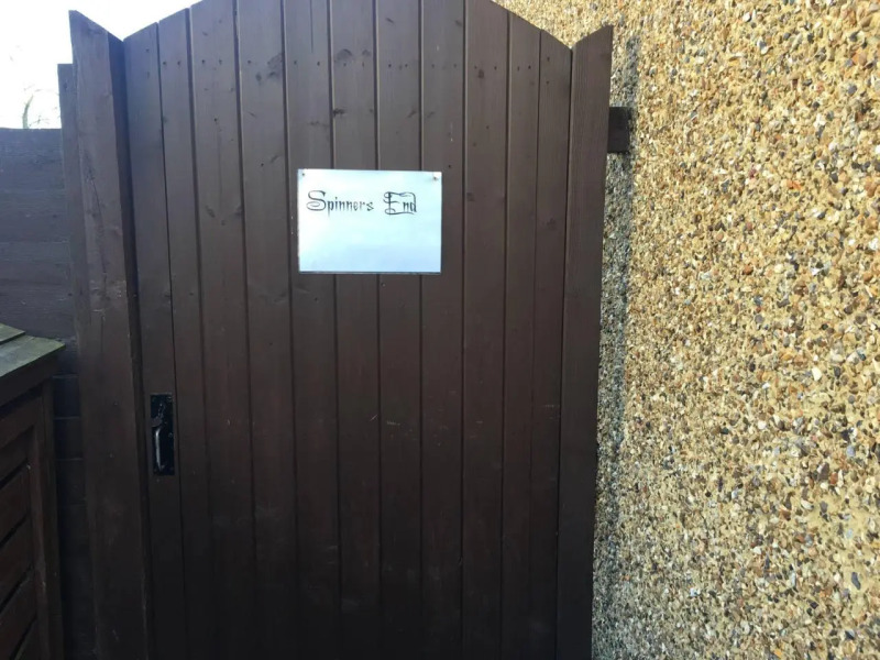 Spinners End