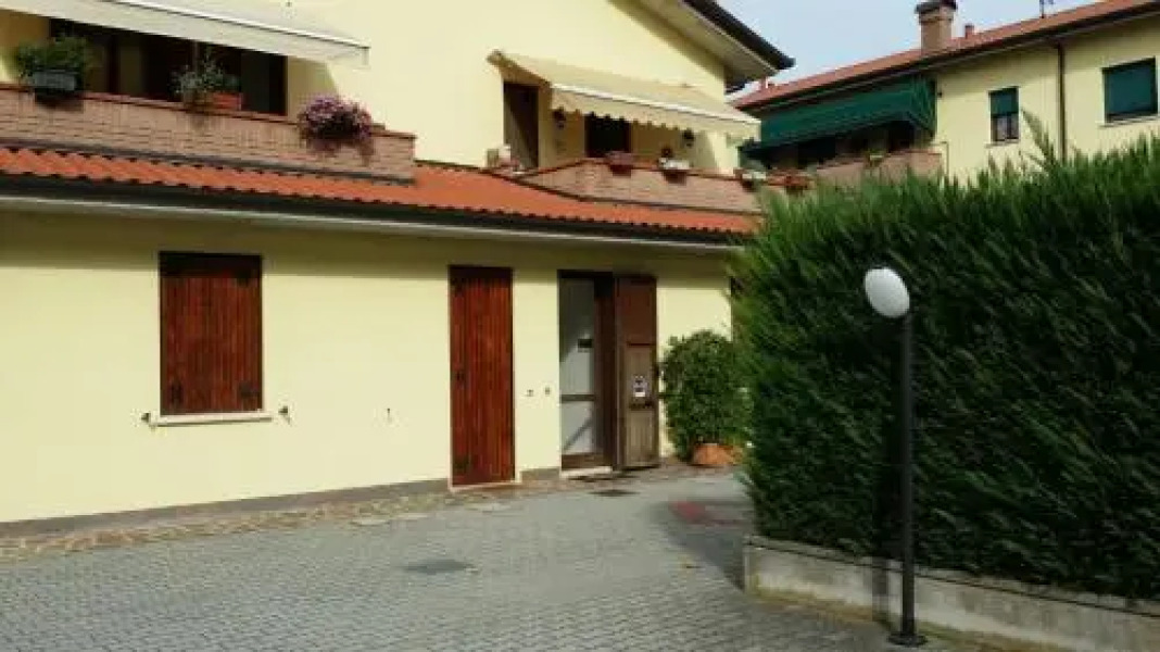 Al Brutto Anatroccolo