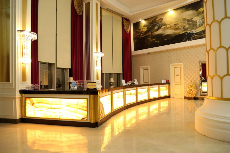 J'adore Deluxe Hotel & Spa