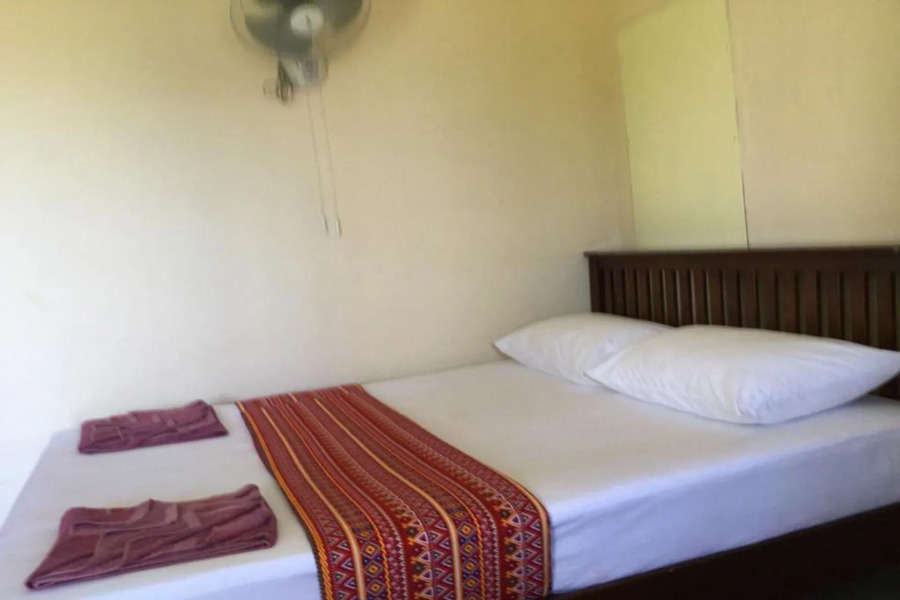 Sun Smile Beach Koh Jum