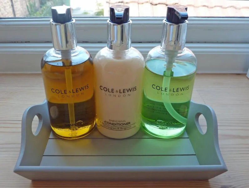 Westbury Cross House Bed & Breakfast