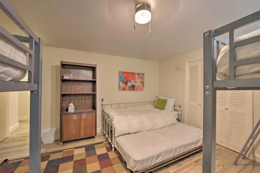 Malakoff Lakefront Home: Golf Course On-site!