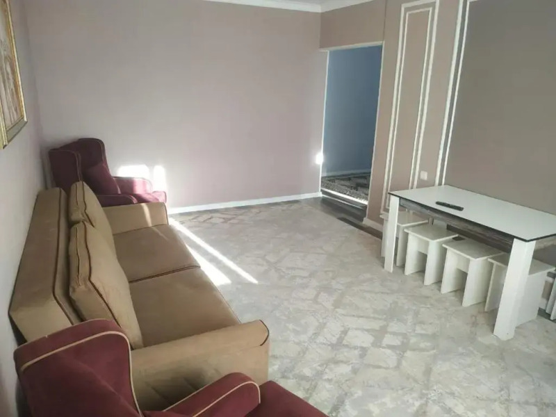 Avtovokzal 3 Room apt