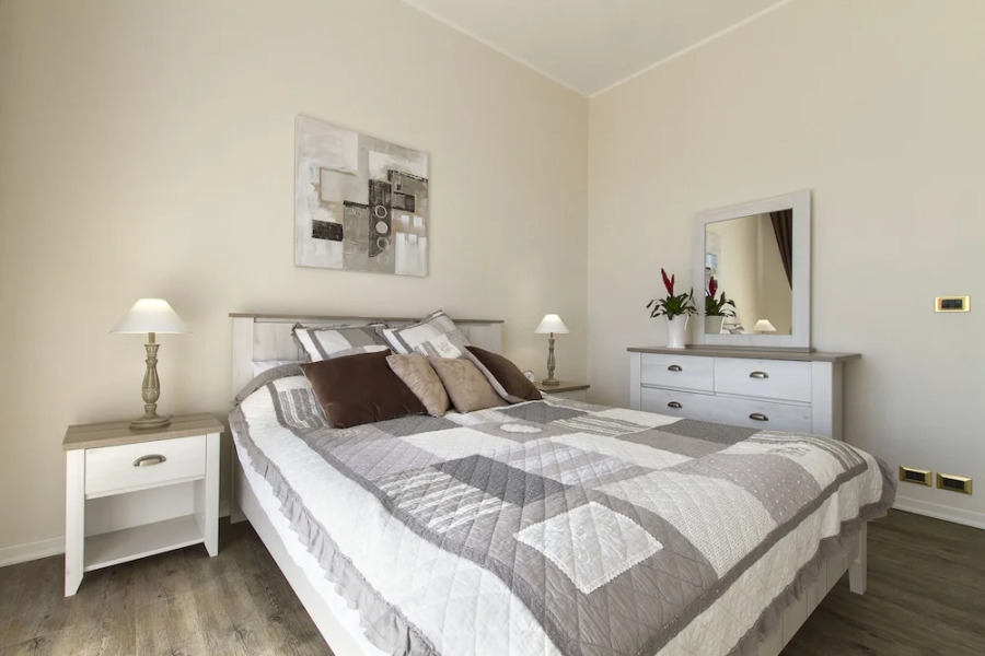 Impero House Rent - Camelia