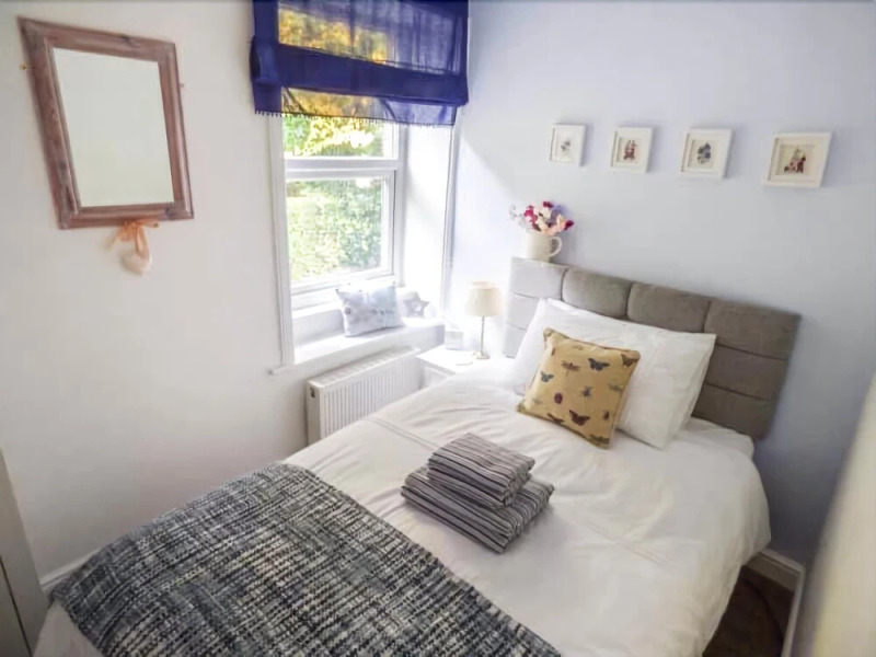 Coombes Hill Cottage