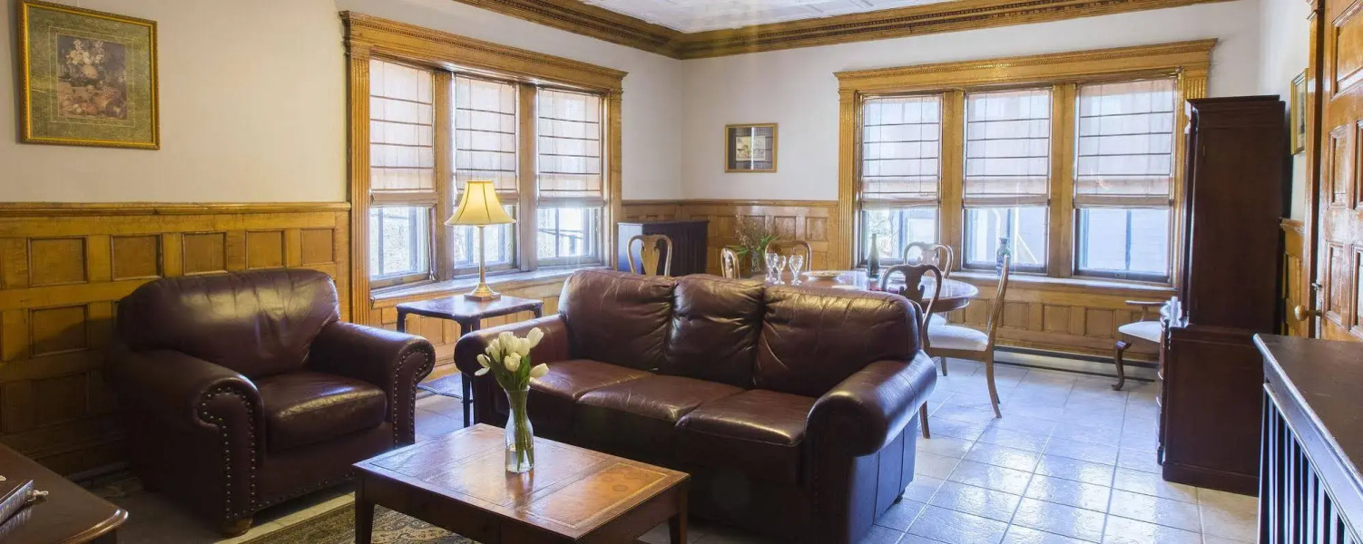 Chipman Hill Suites on Mecklenburg