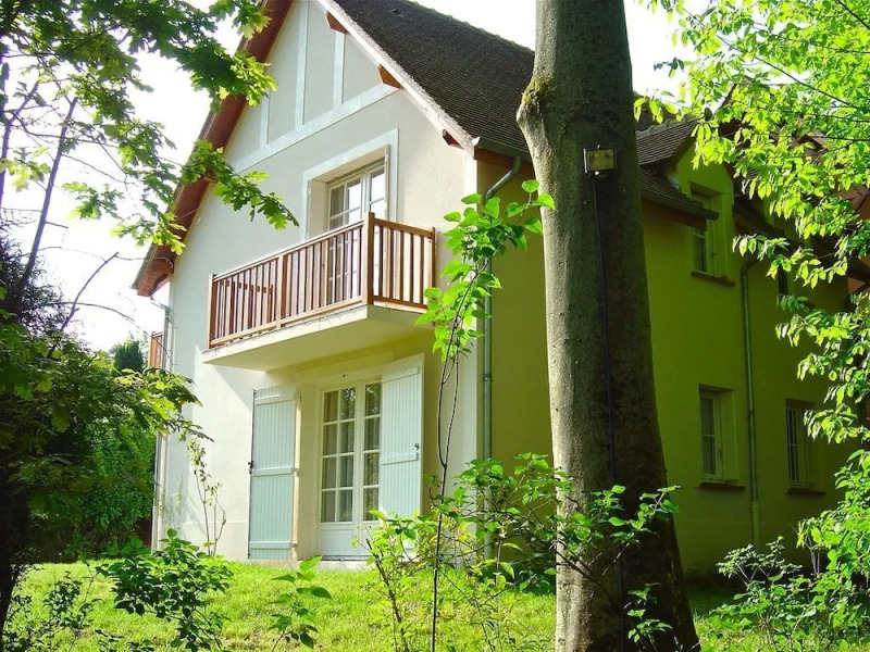 Domaine De Chantemerles