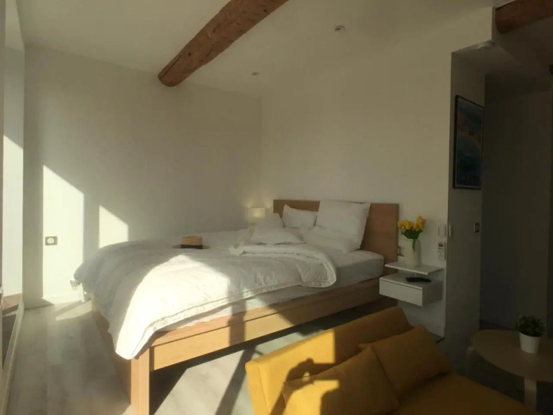 Le 2 - Un Balcon Sur Le Port