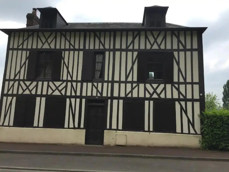 Charmante chambre d'hôte atypique chez l'habitant à Pont-Audemer