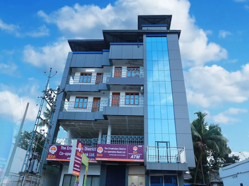 OYO 10220 near Infopark