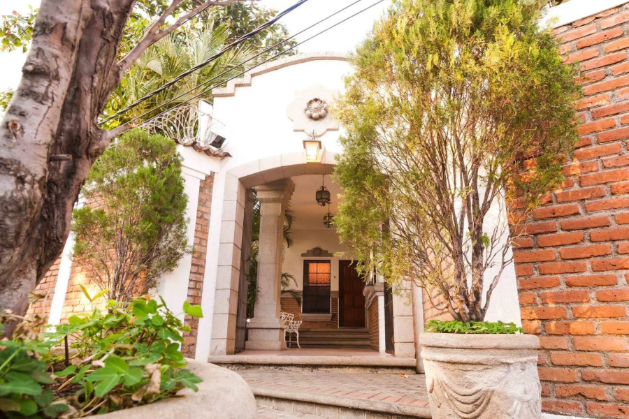 Hotel El Almendro