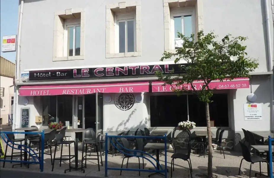 LE CENTRAL Hôtel Bar Restaurant
