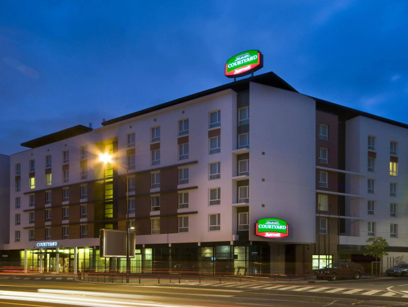 Courtyard by Marriott Paris Saint Denis