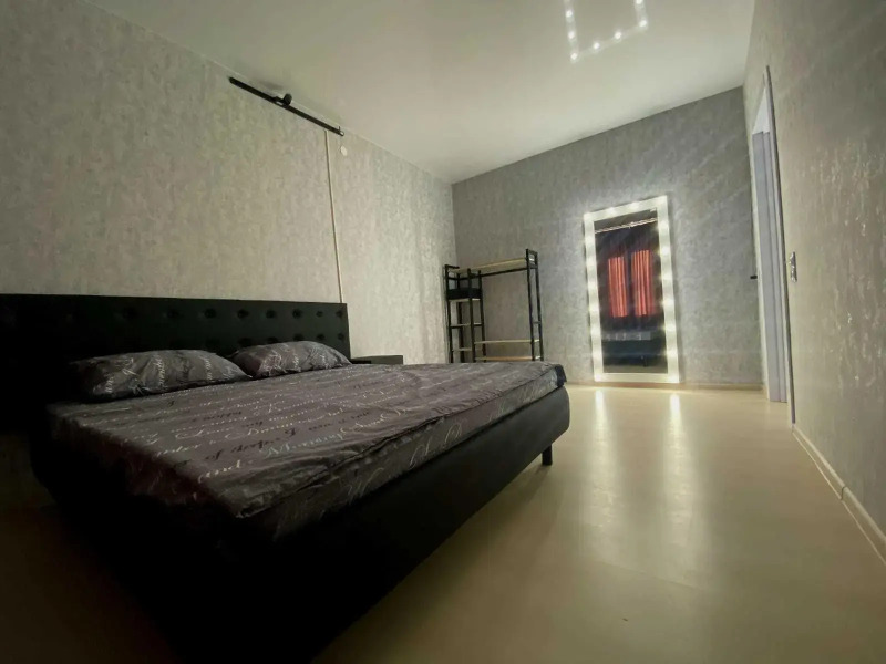 Апартаменты на улице Нефтяников 24