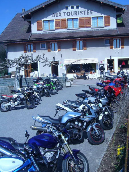 Hôtel Restaurant Aux Touristes