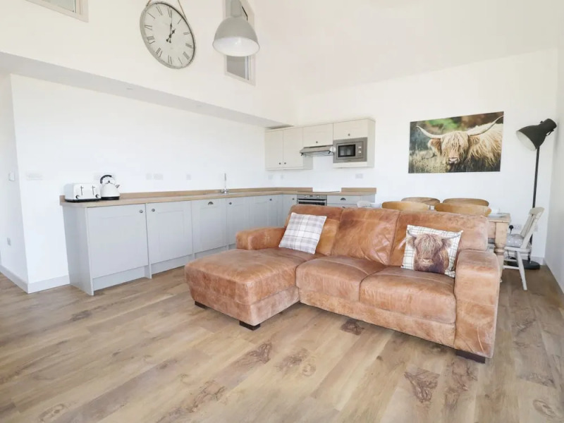 Heron Lodge Castle Farm