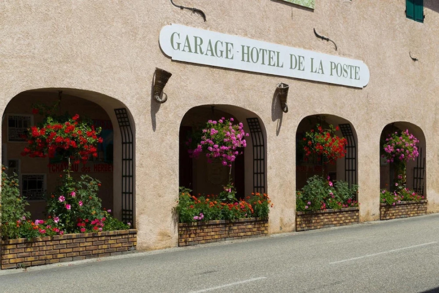 Logis Hotel De La Poste
