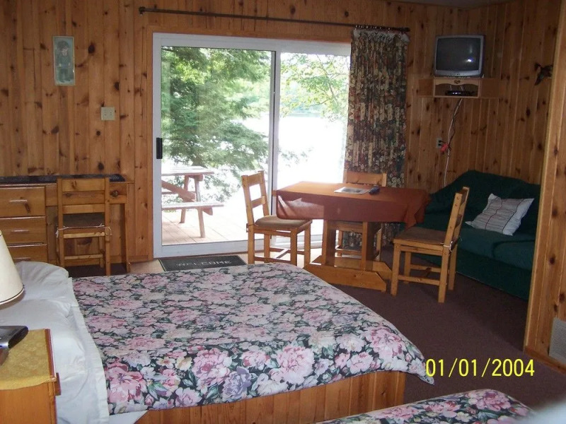 H & H Restaurant and Resort