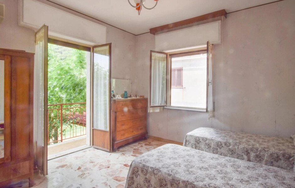 Nice Home in Ciminà With 4 Bedrooms and Wifi