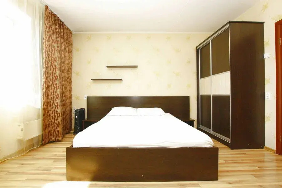 Alt Otel on str. 40-let Pobedy, bld. 29 B (art. 058)