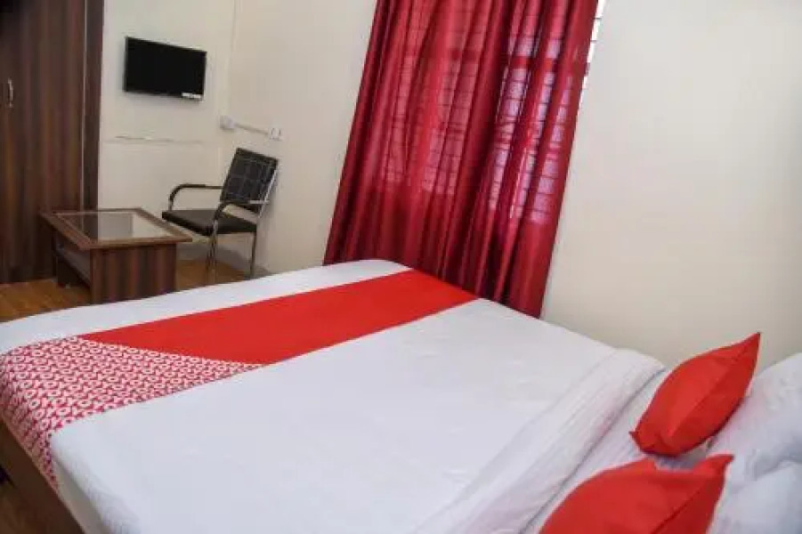 OYO 15684 Hotel Vibrant Inn