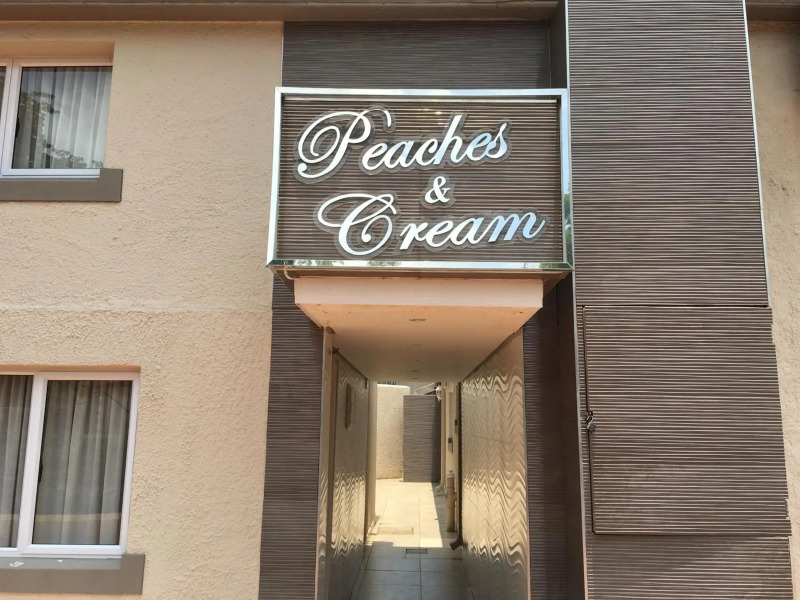 Peaches & Cream Bed & Breakfast
